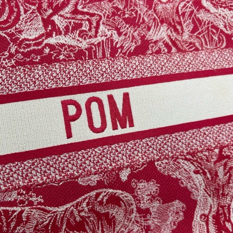迪奧Dior動物園刺繡托特包 刺繡很有立體感 包型挺括 容量大 很能裝 日常通勤百搭實用-20