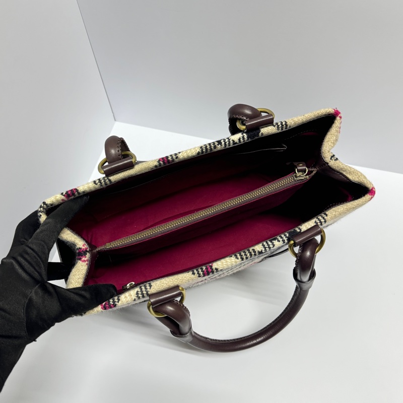 【全新品閒置🎁】 Burberry 巴寶莉 羊毛格紋 肩背手提包 （專櫃93,000）-13