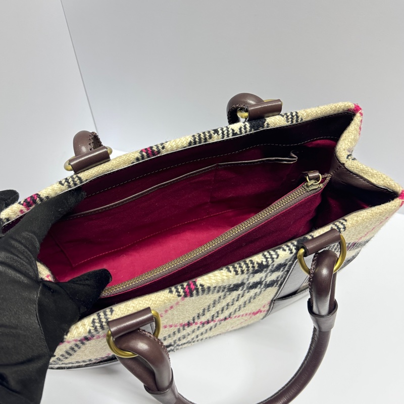 【全新品閒置🎁】 Burberry 巴寶莉 羊毛格紋 肩背手提包 （專櫃93,000）-14