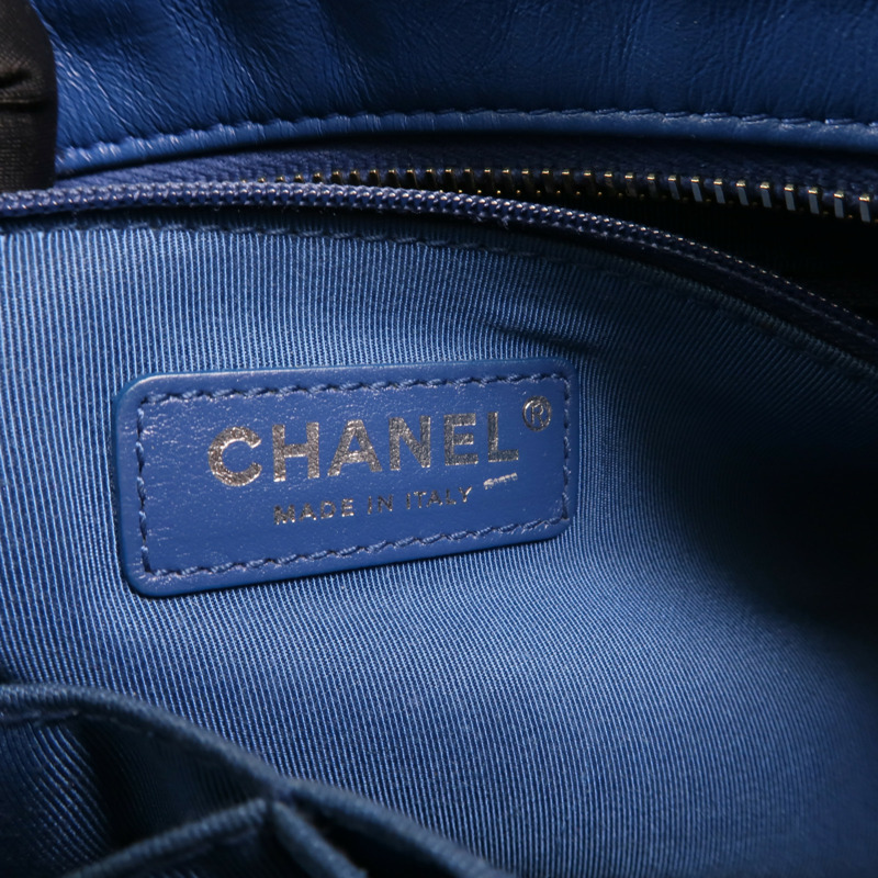 CHANEL 牛皮皮革Gabrielle Hobo Bag金扣鏈帶肩背袋-5