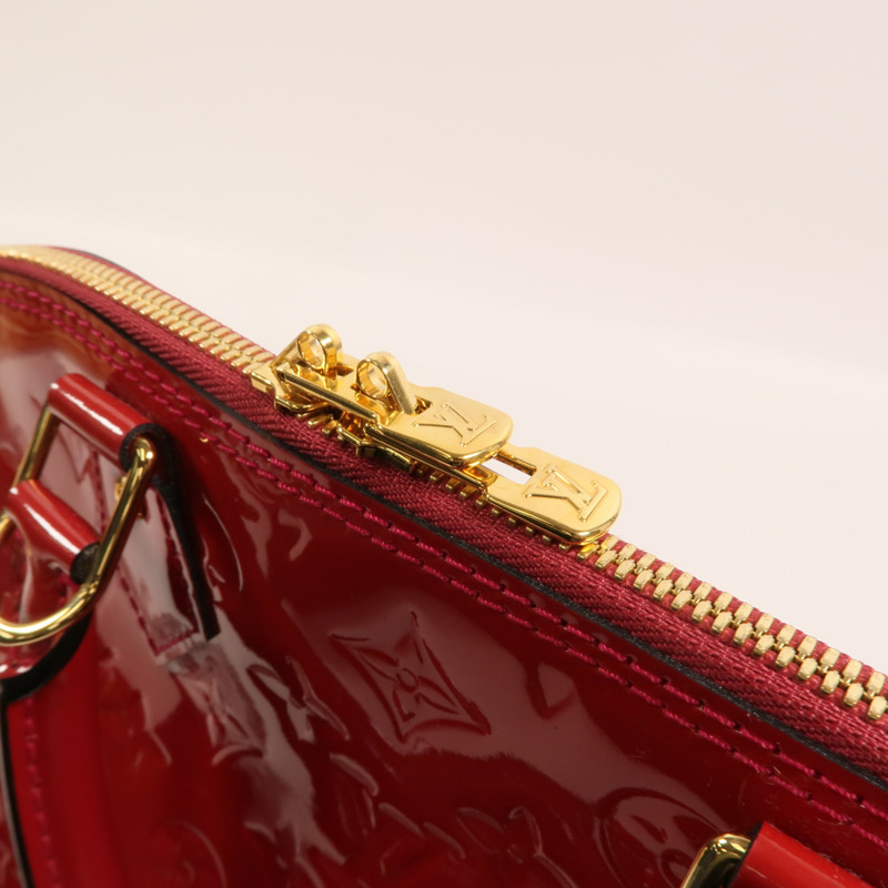 LOUIS VUITTON Monogram Vernis Alma MM金扣手挽袋-13