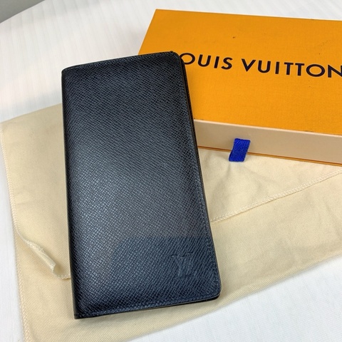 路易威登/Louis Vuitton 男士長款兩折牛皮錢包 多卡位很實用 配件：盒子，塵袋 10x1x19cm