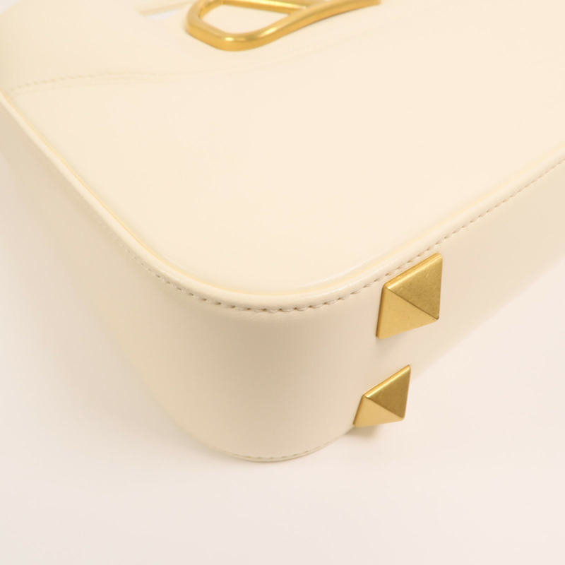 Valentino 牛皮皮革Stud Sign V Logo Bag金扣手挽肩背兩用袋-12