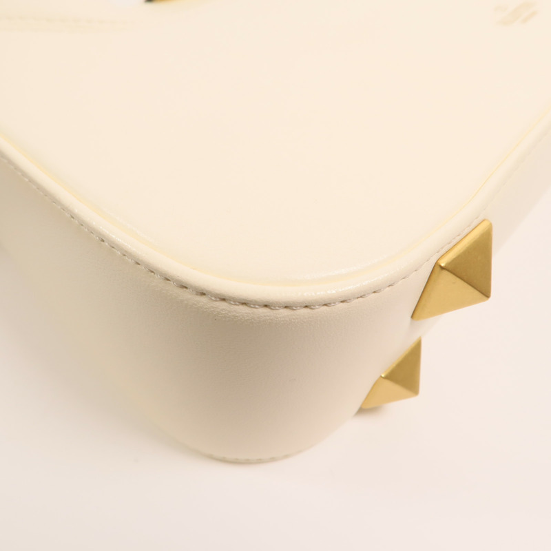Valentino 牛皮皮革Stud Sign V Logo Bag金扣手挽肩背兩用袋-14