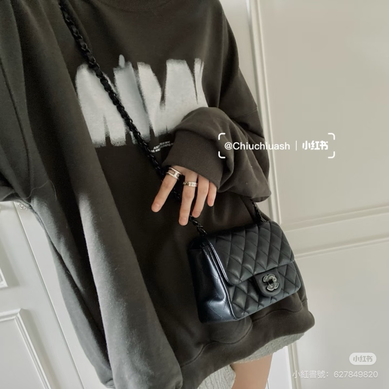 ෆ Chanel Soblack 全黑方胖-3