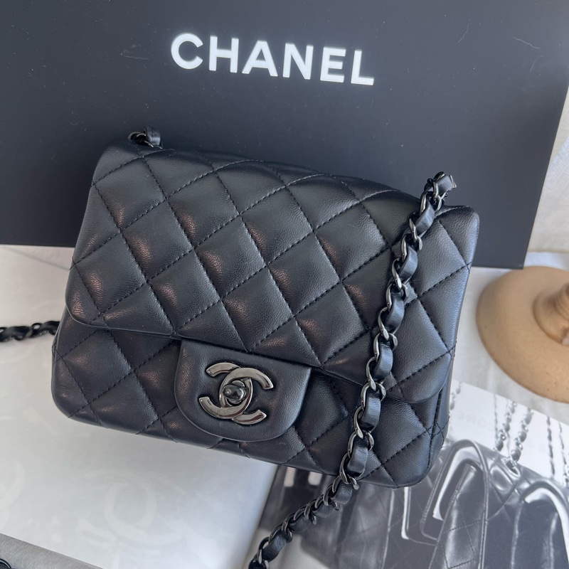 ෆ Chanel Soblack 全黑方胖-6