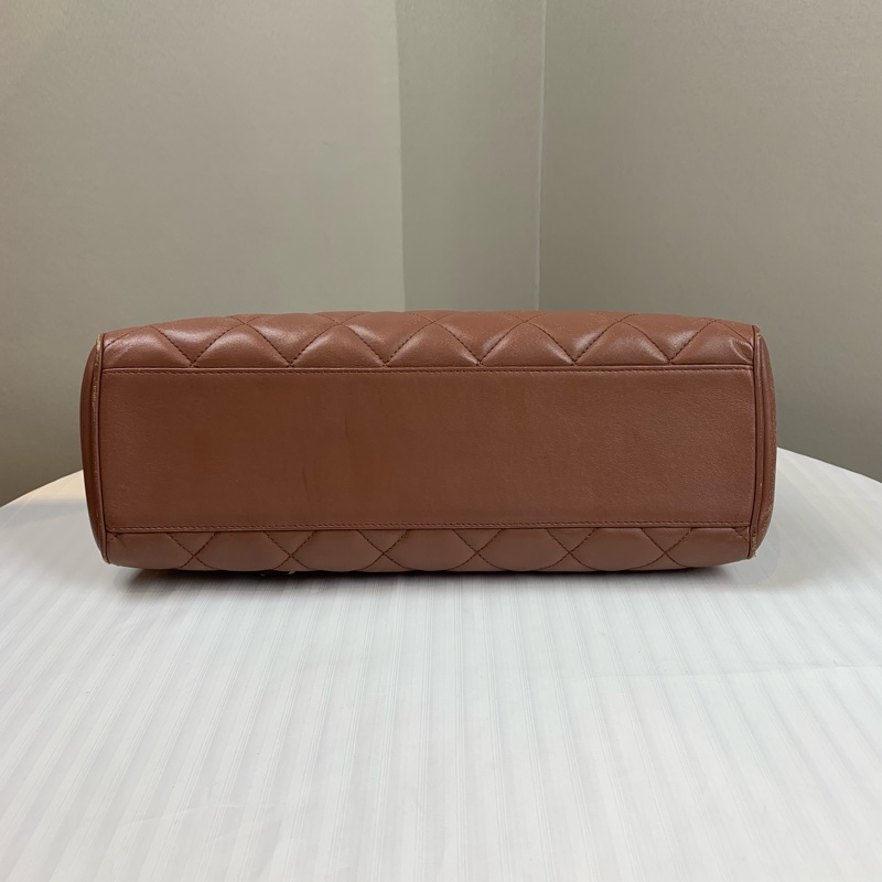香奈兒/Chanel 金扣奶茶色CF口蓋包 顏色溫柔 有型不易撞款32x20x10cm-3
