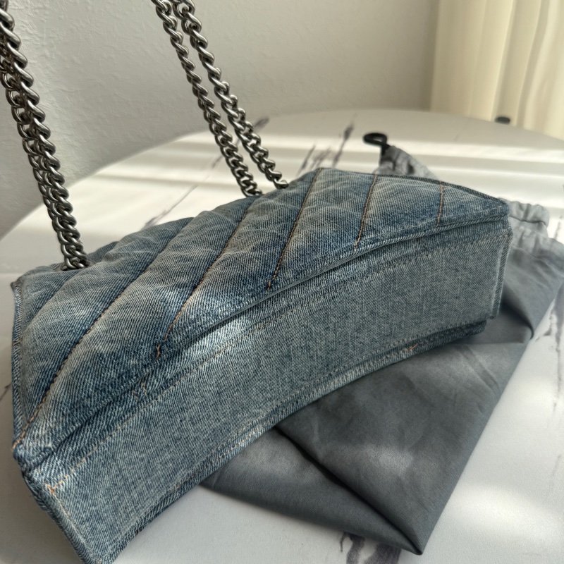 balenciaga 超級好看的牛仔沙漏包-4