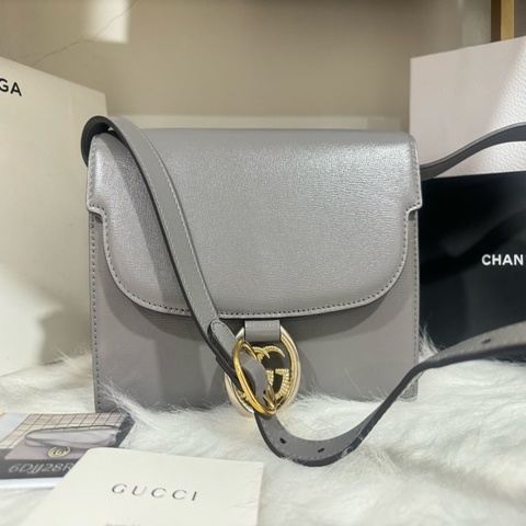 Gucci 斜背包