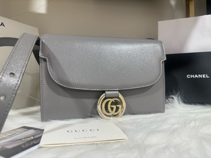 Gucci 斜背包-15