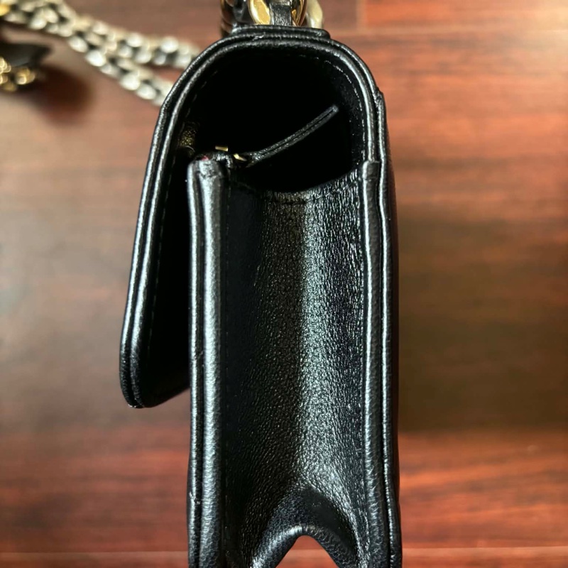 CHANEL 19 Mini WOC 經典小香鏈條款-6