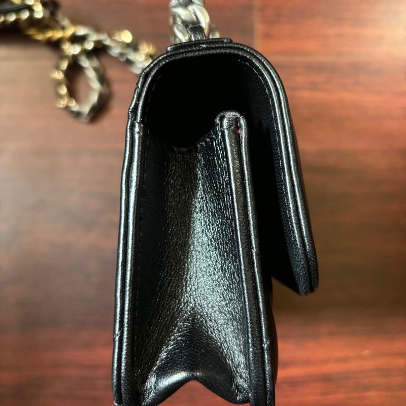 CHANEL 19 Mini WOC 經典小香鏈條款-7