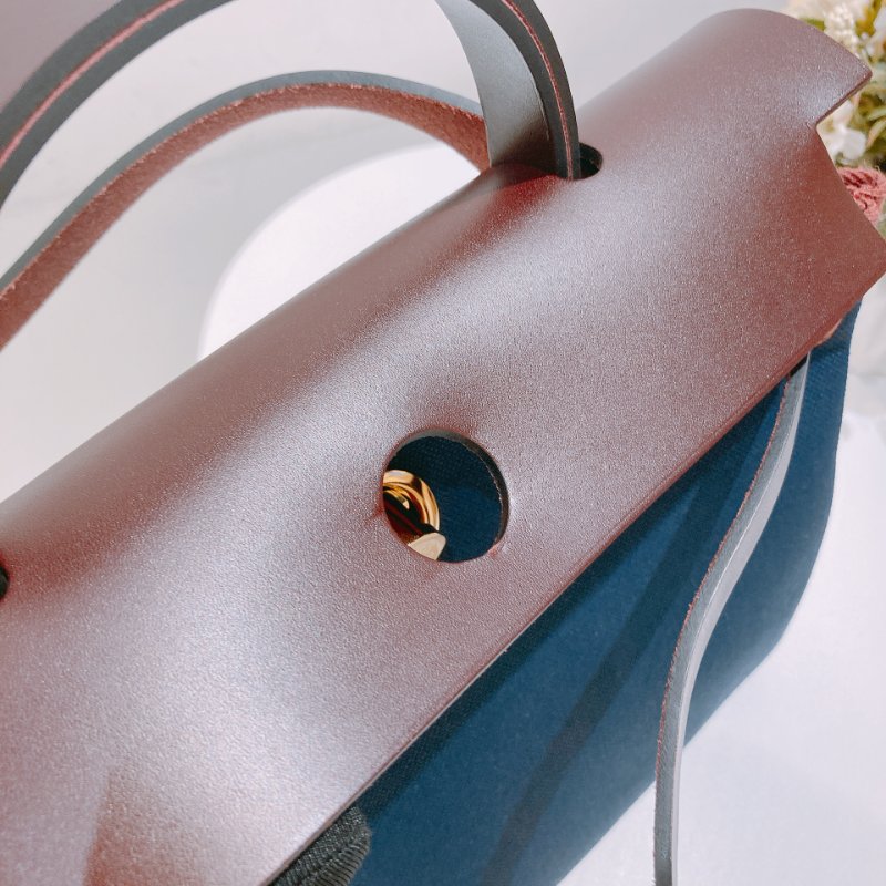 TW4782	Hermes 愛馬仕小號經典兩用包包 Herbag 31 Canvas Rouge H x Bleu Nuit x GHW-12
