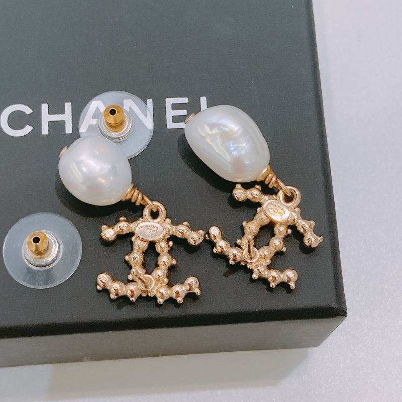 TW4783 Chanel 香奈兒CC字連仿珍珠吊飾耳環 CC Logo With Pearl Earrings Crystal x Pearl x GHW-5