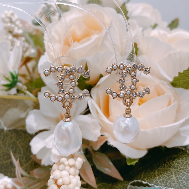 TW4783 Chanel 香奈兒CC字連仿珍珠吊飾耳環 CC Logo With Pearl Earrings Crystal x Pearl x GHW-8