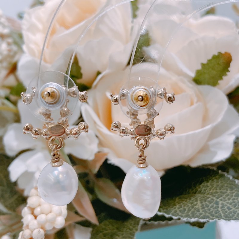 TW4783 Chanel 香奈兒CC字連仿珍珠吊飾耳環 CC Logo With Pearl Earrings Crystal x Pearl x GHW-9