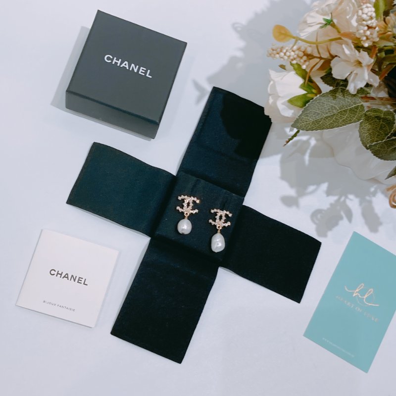 TW4783 Chanel 香奈兒CC字連仿珍珠吊飾耳環 CC Logo With Pearl Earrings Crystal x Pearl x GHW-10