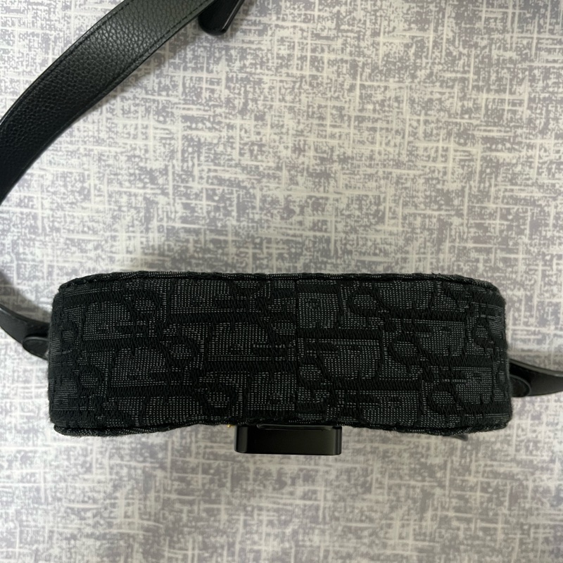 Dior Saddle 迷你翻蓋郵差包 黑色（配件齊全）-8