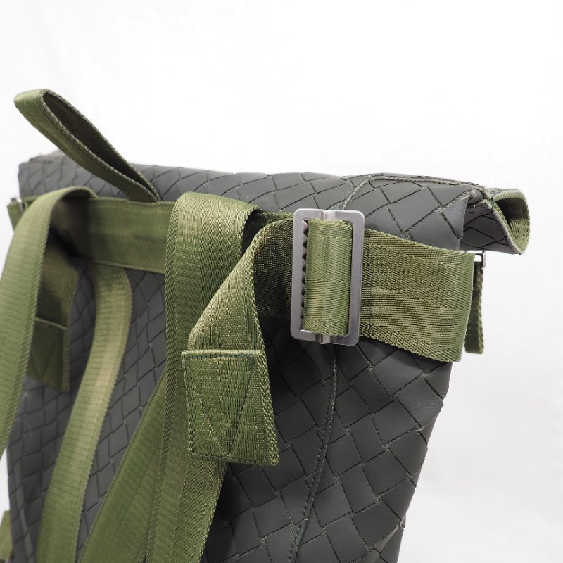 BV Bottega Veneta Intrecciato New Rubber Fold-Over Backpack 葆蝶男裝軍綠色雙肩包-18