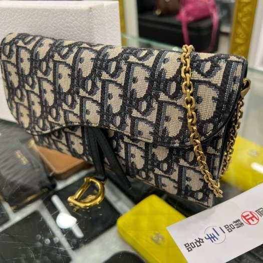 東區正精品㊣DIOR WOC 藍色老花帆布金釦金鍊釦式翻蓋馬鞍斜背包手拿包發財包小款 RZ6318-1