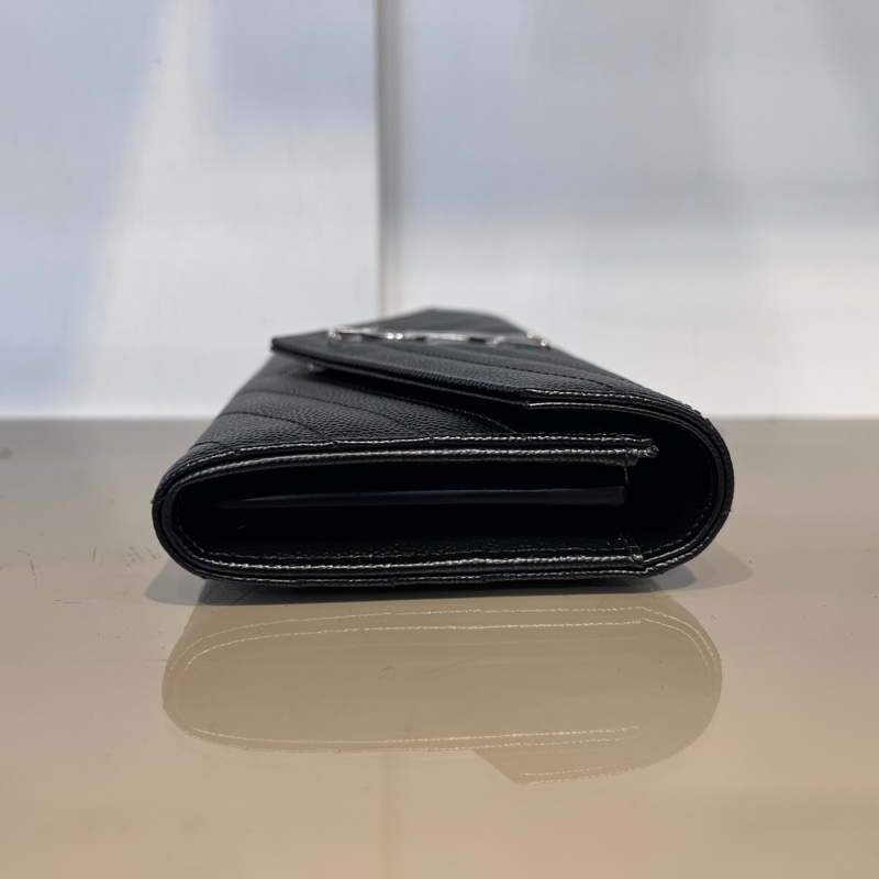 YSL荔枝牛皮山型紋銀釦信封下蓋12卡長夾-5