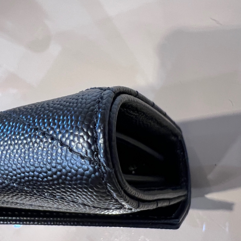 YSL荔枝牛皮山型紋銀釦信封下蓋12卡長夾-6