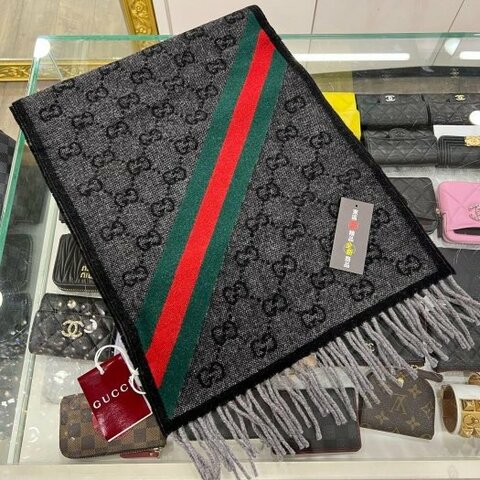 東區正精品㊣GUCCI 570603 全新黑灰色邊綠紅綠條紋LOGO 雙面羊毛圍巾披巾 RZ6319