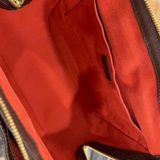 東區正精品㊣LV N51174 咖啡色棋盤格咖格前後口袋拉鍊足球包元寶包手提包 RZ6317-3