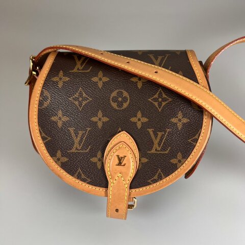 LV M44860  老花TAMBOURIN 馬鞍包