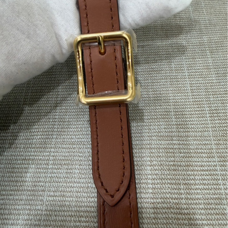 LV M46311 LOOP HOBO經典Monogram雙色帆布  肩背  斜背包 大月亮包  彎月包(咖啡)-33