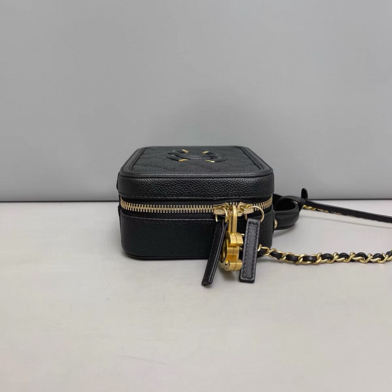 Chanel香奈兒Vanity case迷你黑金荔枝紋相機包-1