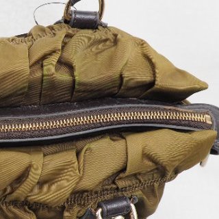 Prada Nylon Handbag Tote 普拉達尼龍皺摺手提托特包-35