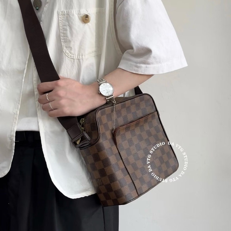 【極新🎁】 LV Damier 經典棋盤格 豆腐包斜背包 (專櫃83,000)-3