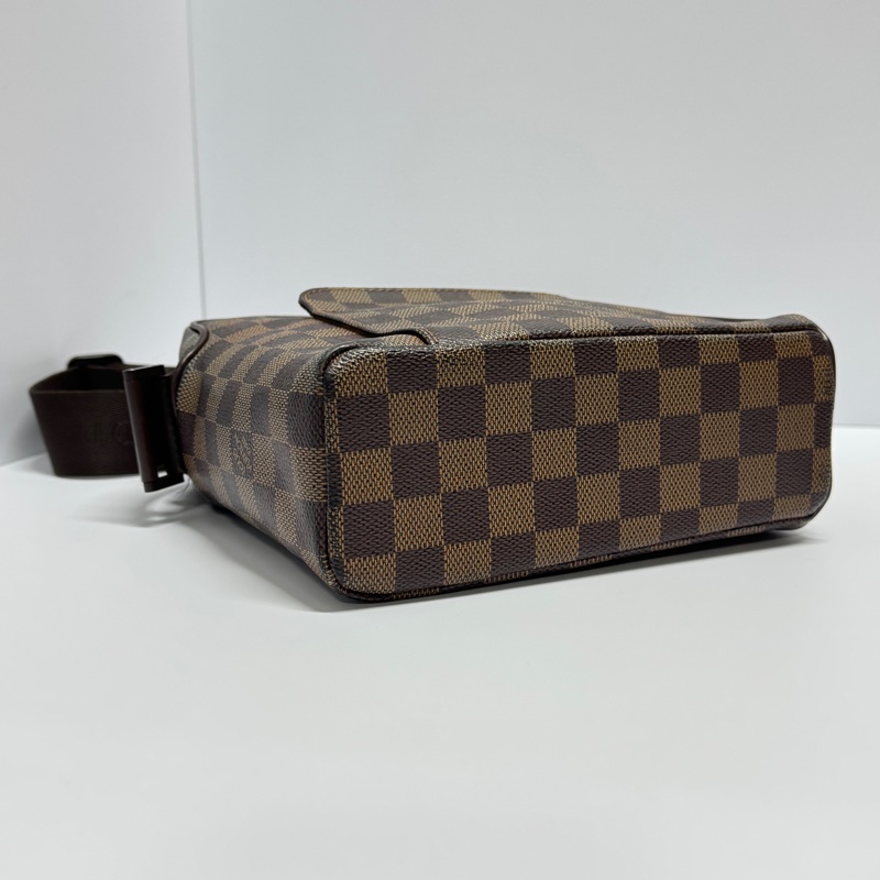 【極新🎁】 LV Damier 經典棋盤格 豆腐包斜背包 (專櫃83,000)-12