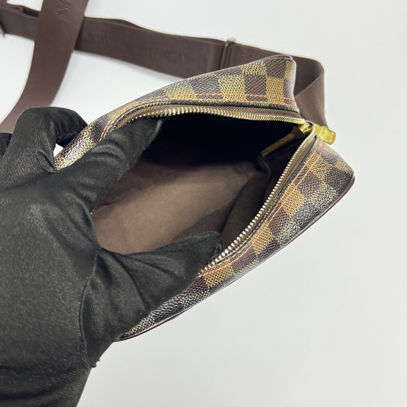 【極新🎁】 LV Damier 經典棋盤格 豆腐包斜背包 (專櫃83,000)-16