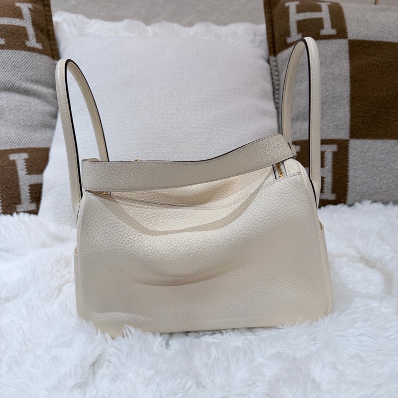 Hermes Lindy 26/ 奶油白 金扣-1