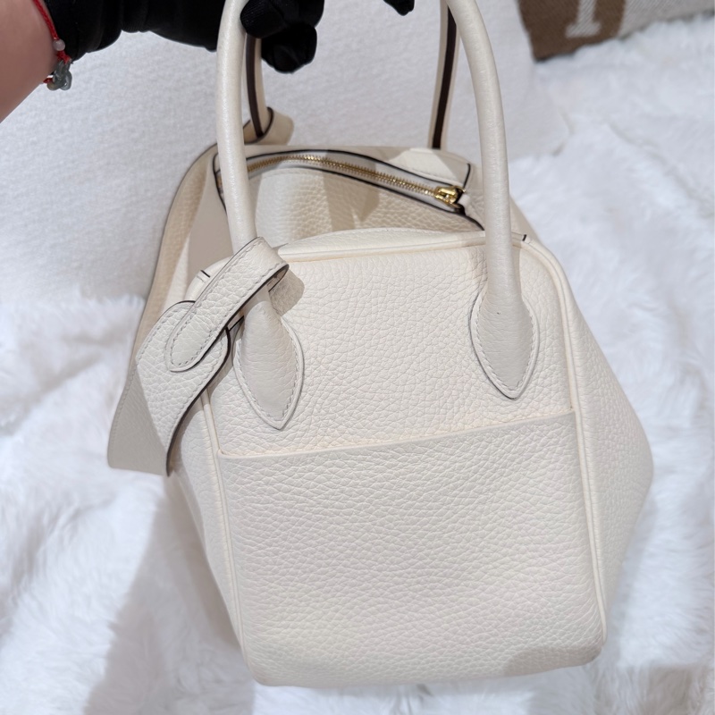 Hermes Lindy 26/ 奶油白 金扣-2