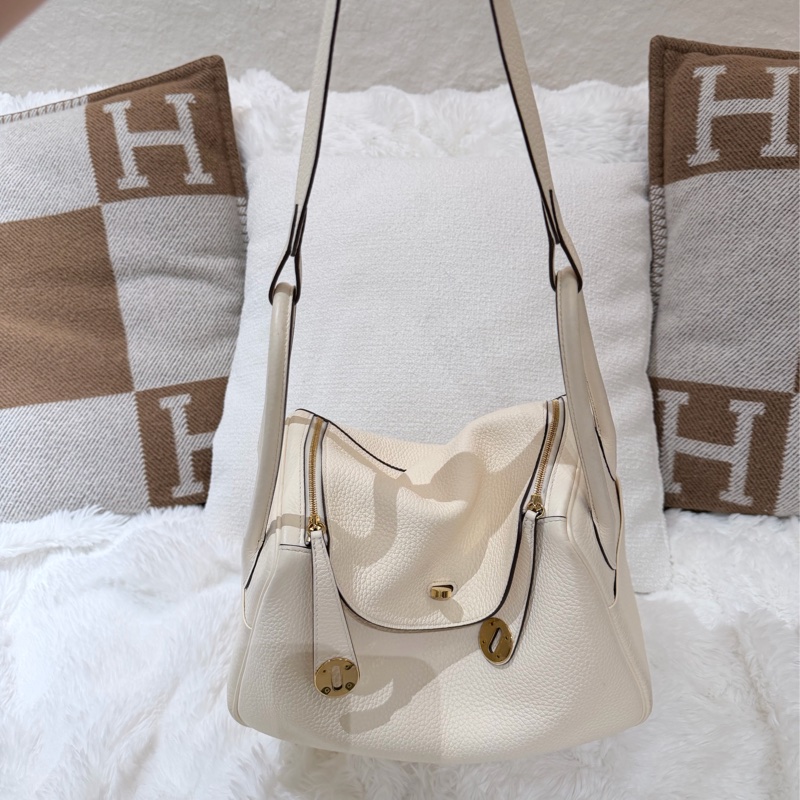 Hermes Lindy 26/ 奶油白 金扣-4