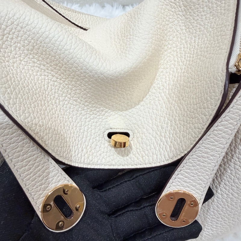 Hermes Lindy 26/ 奶油白 金扣-11