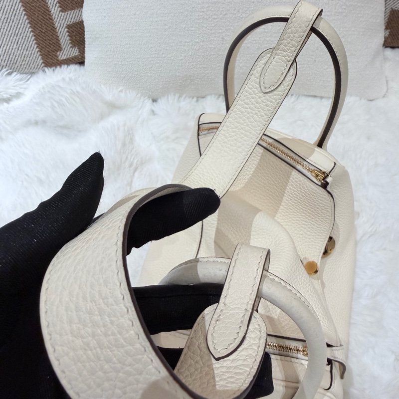 Hermes Lindy 26/ 奶油白 金扣-13