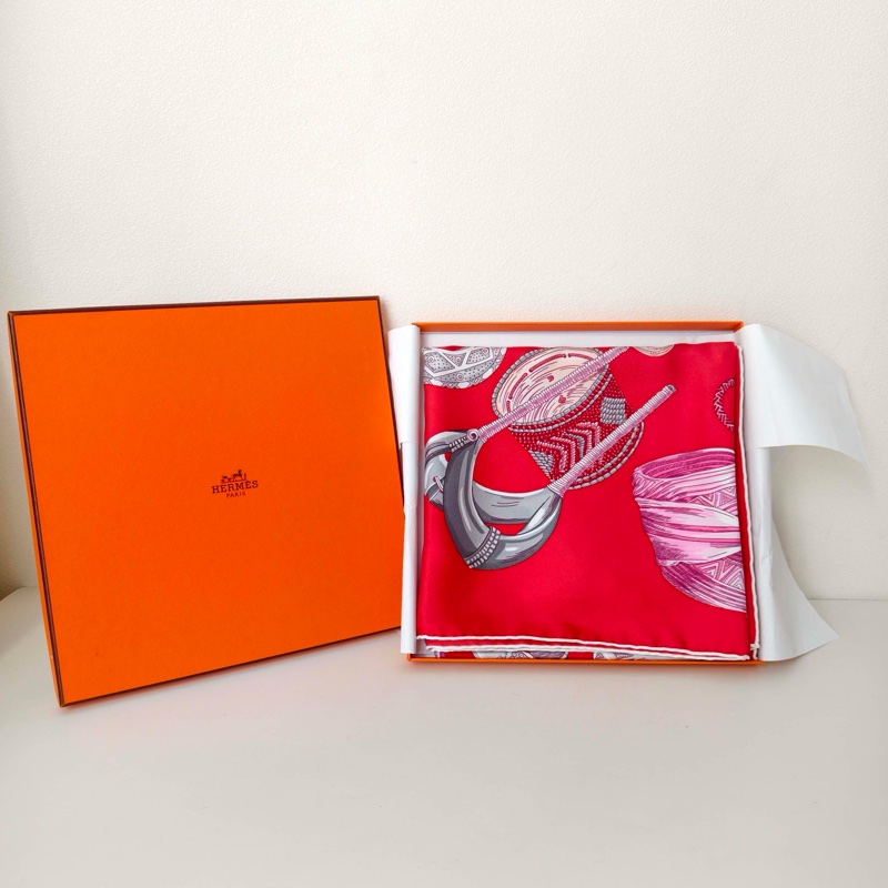 Hermes愛馬仕 絲巾 90*90cm 紅色-0