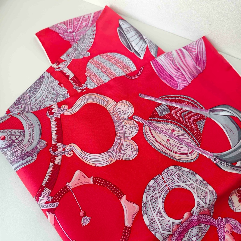 Hermes愛馬仕 絲巾 90*90cm 紅色-1