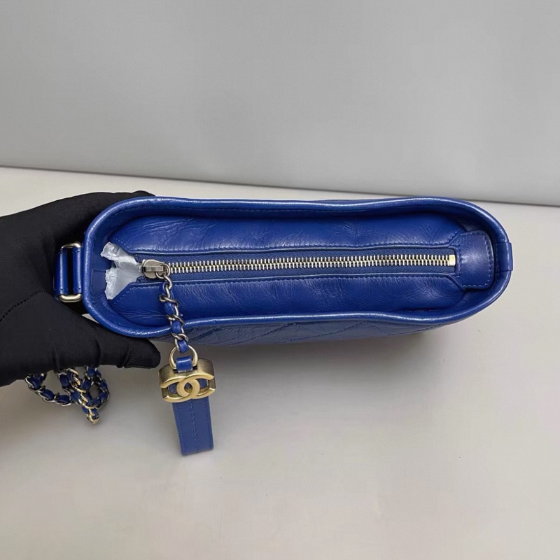Chanel香奈兒 藍金全皮菱格小號流浪包-3