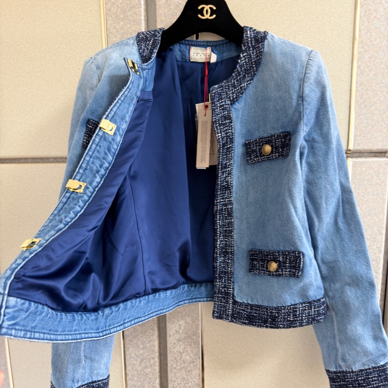 90）全新Alice +Olivia正品新款短版內裡緞面牛仔外套 L號 原價595美元-9