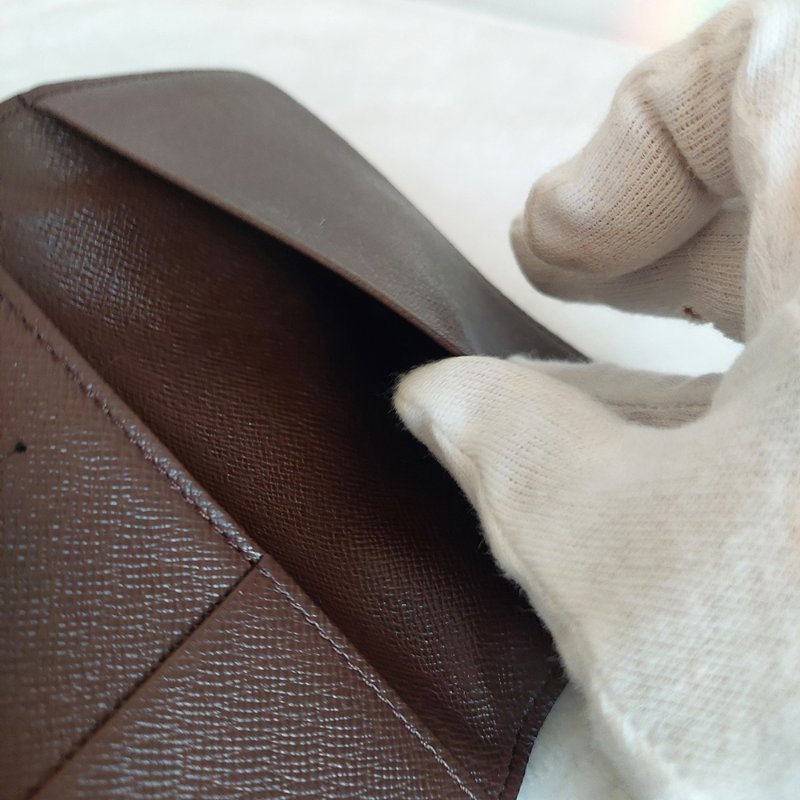 LV N60189 🎀現品實拍🎀經典Damier帆布棋盤格印花護照夾~二手品-35