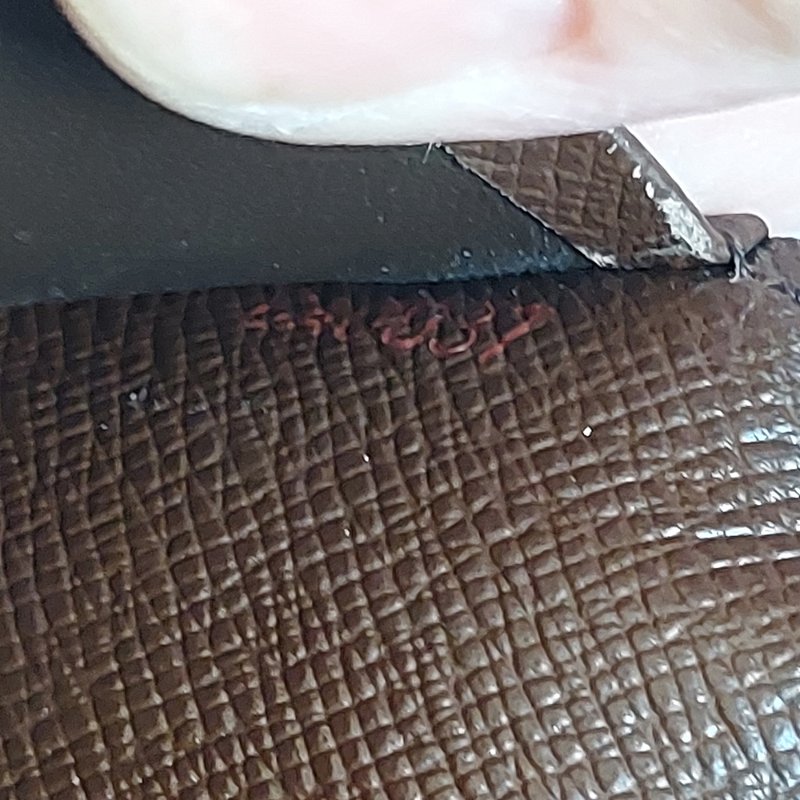 LV N60189 🎀現品實拍🎀經典Damier帆布棋盤格印花護照夾~二手品-41