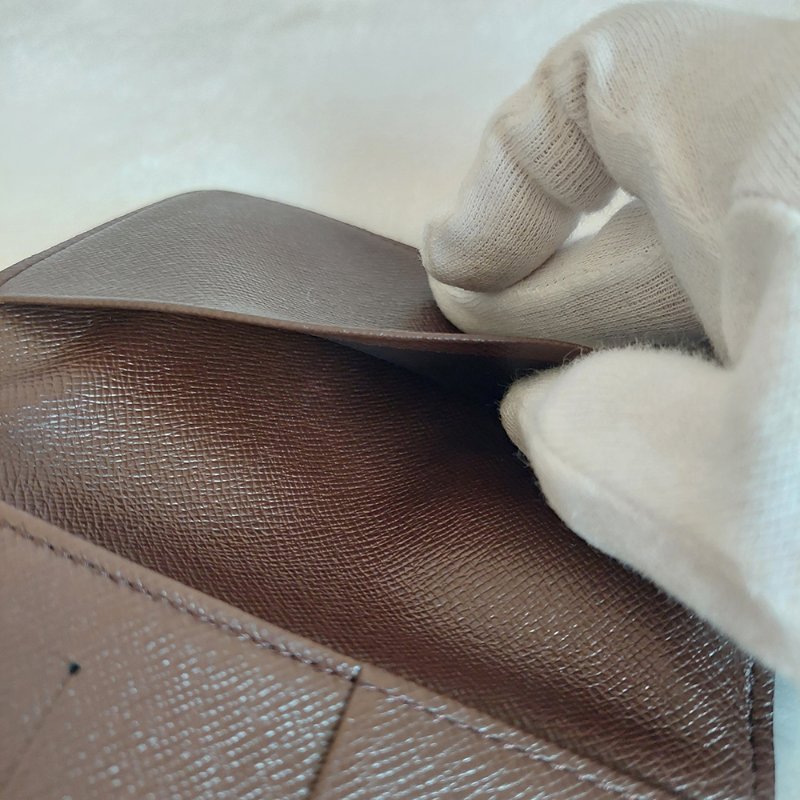 LV N60189 🎀現品實拍🎀經典Damier帆布棋盤格印花護照夾~二手品-66