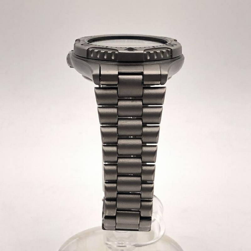 精工鈦金屬專業潛水錶 200 公尺 7C43-6A10 銀色-2