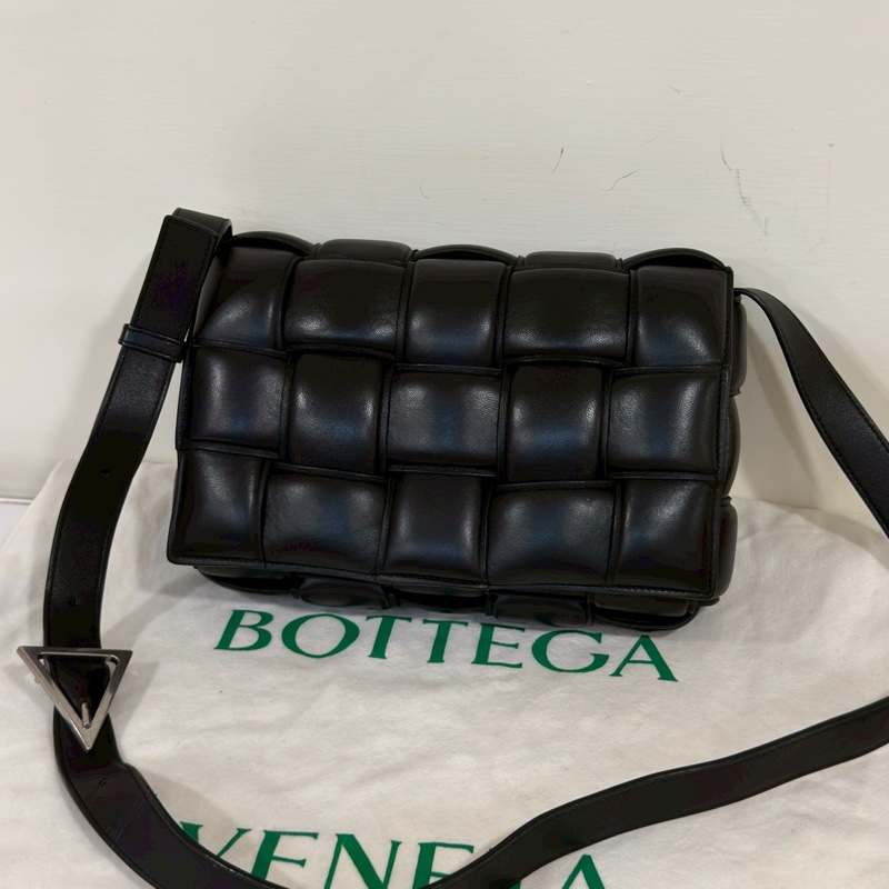 BV#🔴BV葆蝶家黑銀枕頭包 專櫃1️⃣4️⃣萬 🔴-10