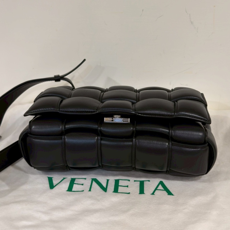 BV#🔴BV葆蝶家黑銀枕頭包 專櫃1️⃣4️⃣萬 🔴-14